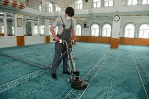خدمة تنظيف المساجد